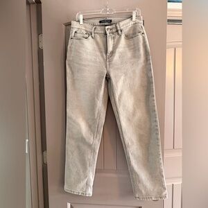 Calvin Klein light gray high rise straight jeans. Size 28.